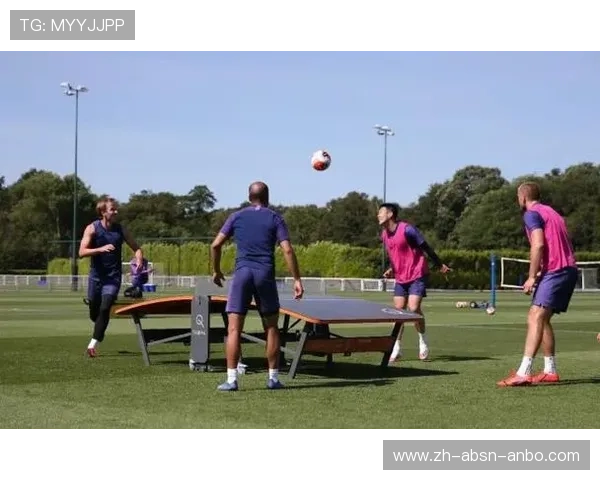 英超职业球员日常作息安排揭秘:训练与休息如何平衡 英超职业球员日常作息安排揭秘:训练与休息如何平衡